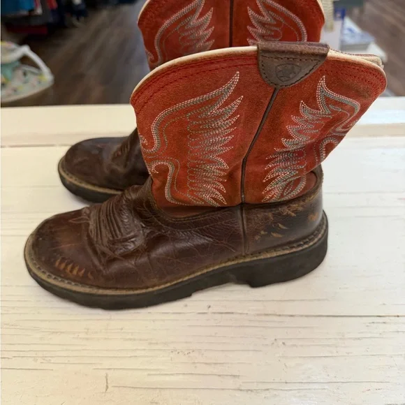 Ariat Red and Brown Ankle Boots - Picture 3 of 6